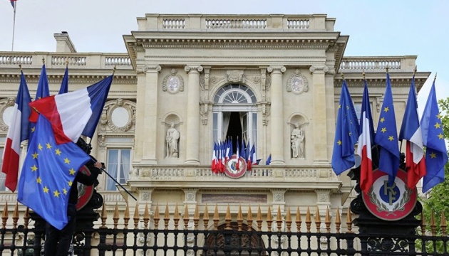 МЗС Франції пояснило, що стоїть за звинуваченнями рф на адресу Британії