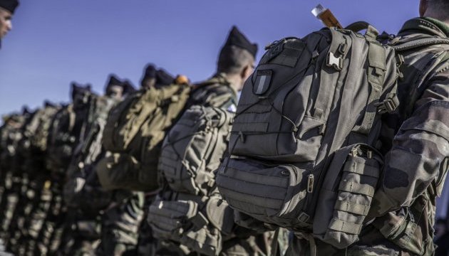 Франція виводить війська з Іраку через коронавірус