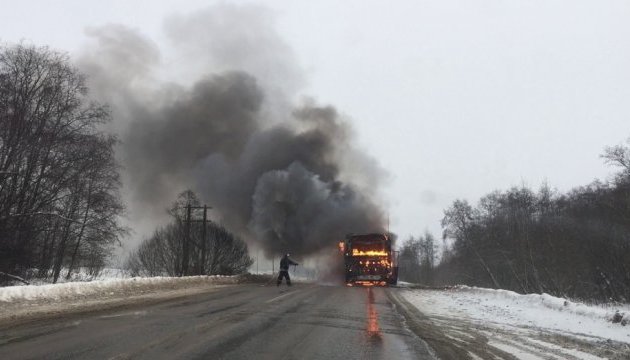 У Казахстані згорів автобус із пасажирами, 52 загиблі