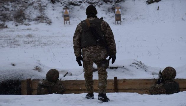 Окупанти обстріляли передмістя Авдіївки, поранений боєць АТО