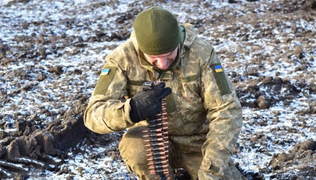 Militants launched four attacks on Ukrainian troops in Donbas in last day