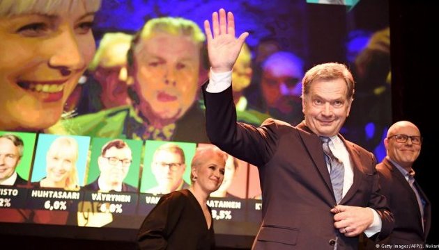 На виборах у Фінляндії перемагає чинний президент