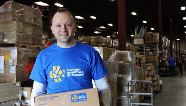 Українці зі США відправили 40-футовий контейнер із медобладнанням для українських лікарень