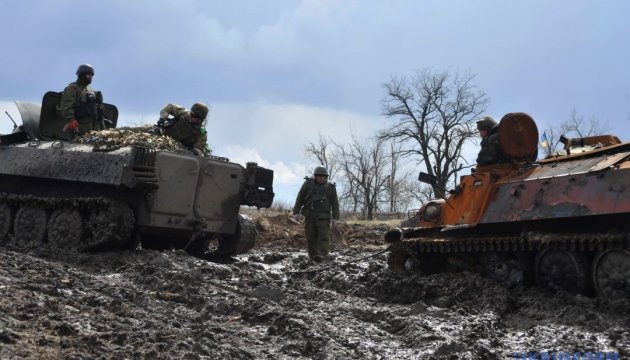 Ostukraine: Armeestellungen unter Mörserbeschuss