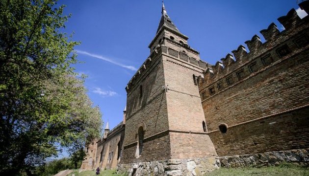 Запорізький замок Попова розкрив таємниці до ювілею