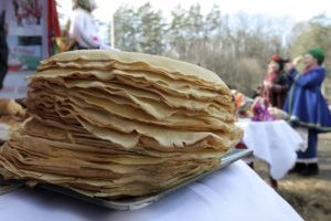 Масниця 2020: де і як відсвяткувати. Інфографіка