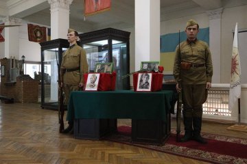 В Росію передали останки двох бійців Червоної армії