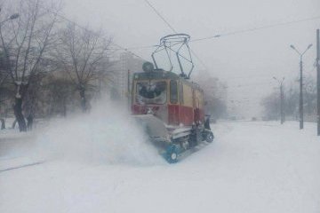 Киян попереджають про мокрий сніг та ожеледицю