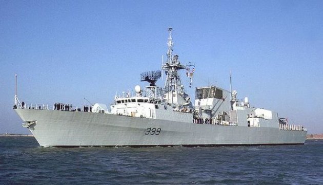 Канадский фрегат был приведен в полную боеготовность из-за действий кораблей РФ - СМИ Канадский фрегат был приведен в полную боеготовность из-за действий кораблей РФ - СМИ