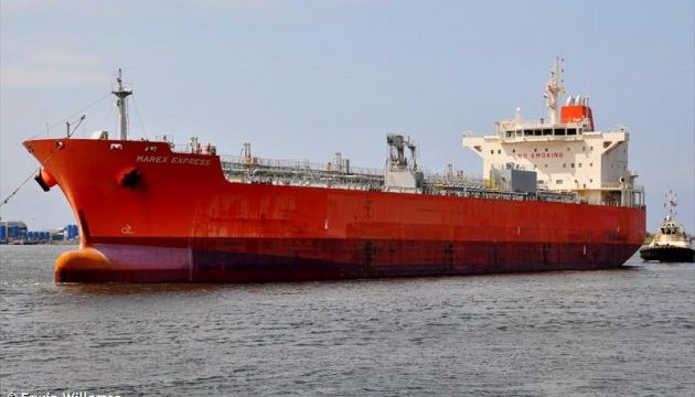 Пірати відпустили зниклий біля берегів Беніну танкер з 22 моряками - Reuters