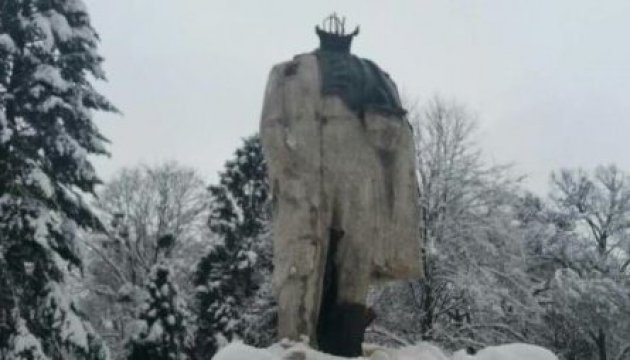 Знищення пам'ятника Шевченку на Львівщині: встановили причетних