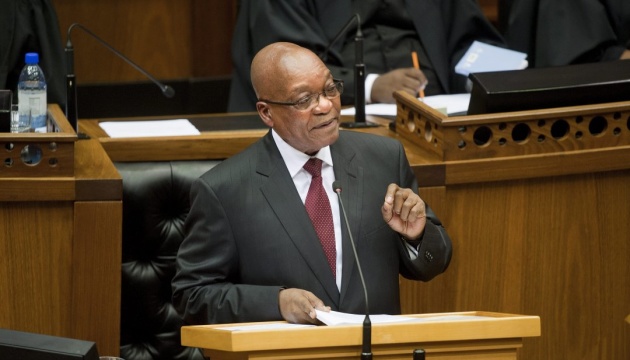 Президент ПАР не піде у відставку попри ультиматум