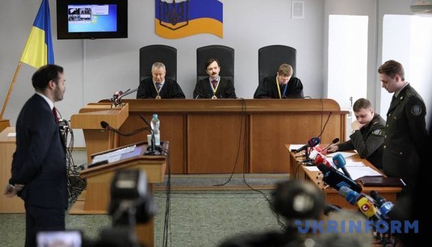 Суддя спростував заяву захисту Януковича про нібито тиск на суд