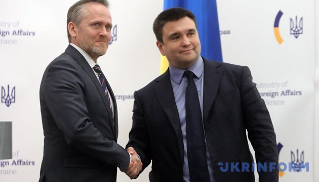 Клімкін пояснив, чому Україна не квапиться з резолюцією про миротворців