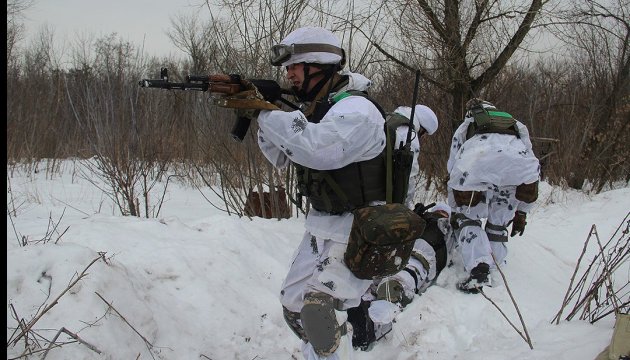 Konfliktgebiet in der Ostukraine: Luhanske und Pawlopil unter Mörserbeschuss