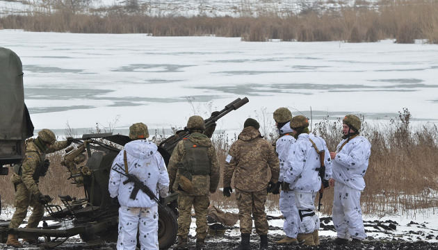 Donbass: la région de Louhansk prise sous des tirs incessants d'artillerie de 122 mm et de mortiers ennemis