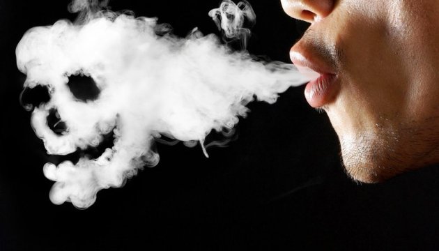 Французькі вчені досліджують вплив нікотину на блокування коронавірусу - ЗМІ