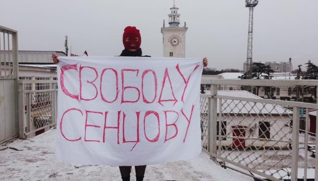 Двоє учасників Pussy Riot знайшлися у Москві, третя - в Криму