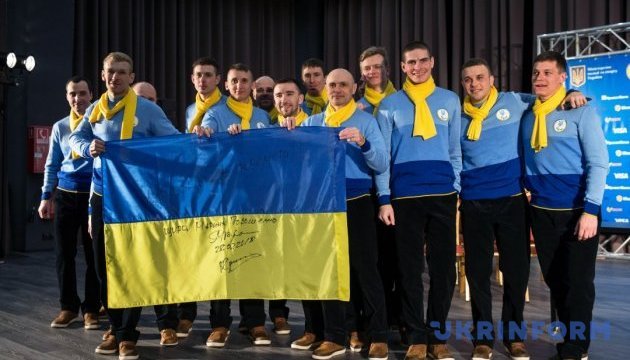 Українських паралімпійців провели на зимові Ігри в Пхьончхані