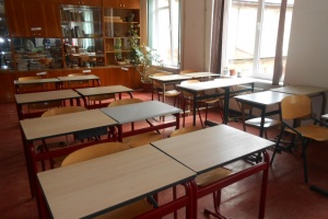 Усі заклади освіти України рекомендують відпустити на двотижневі канікули