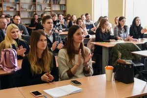 Українські студенти зможуть взяти участь у найбільшій виставці технологій у США - умови конкурсу