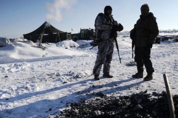 ATO: Militantes hacen fuego de morteros cerca de Luganske y Pavlopol