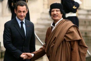 Гроші від Каддафі: посередник звинуватив Саркозі у брехні слідству