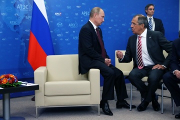 Les Vingt-Sept donnent leur accord pour sanctionner Vladimir Poutine et Sergueï Lavrov par le gel de leurs avoirs