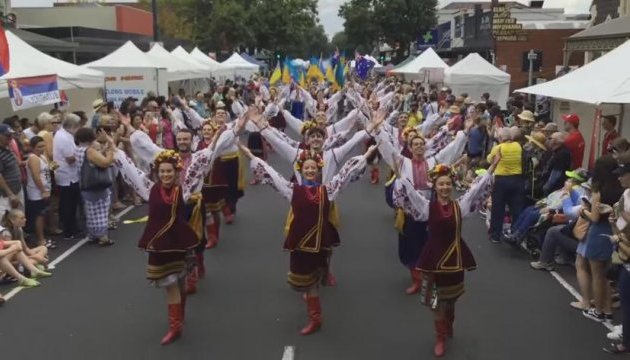 Українці вразили виступом на головному етнопараді Австралії