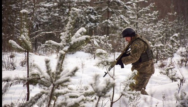 One Ukrainian soldier killed in Donbas over past day