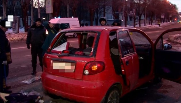 ЗМІ: У центрі окупованого Донецька вибухнуло авто, є загиблий