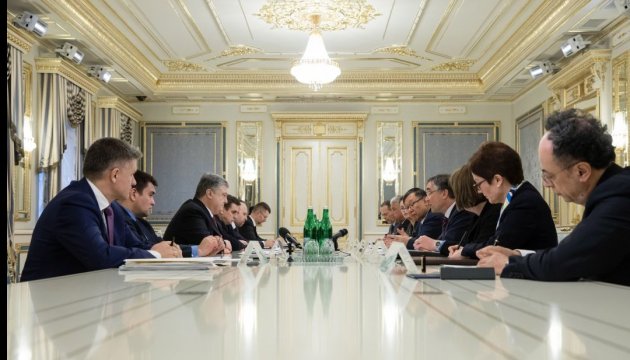 Poroshenko urges G7 countries not to recognize Russian ‘election’ in Crimea