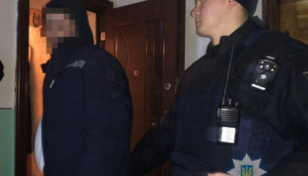 В Одесі затримали п'яного чоловіка, який стріляв з вікна квартири
