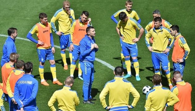 Збірна України з футболу сьогодні зіграє перший матч у 2018 році