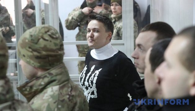 Qui est Nadia Savtchenko, l’héroïne devenue ennemie et danger public numéro 1 en Ukraine ?
