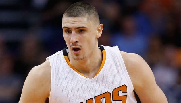 Український баскетболіст Лень отримав травму в матчі НБА
