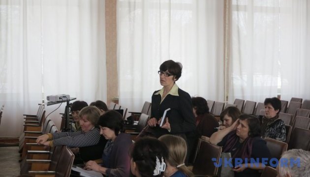 Роль освітян у процесі децентралізації обговорили на Луганщині