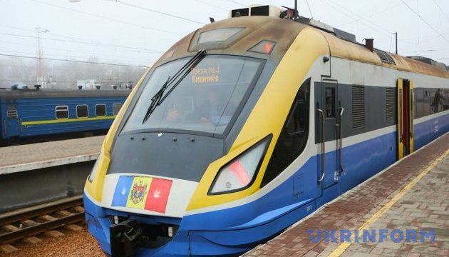 Молдова запустила модернізований поїзд до Одеси