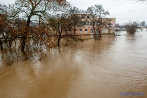 В Україні готуються до паводків: уряд обіцяє підтримку людям та громадам у разі підтоплень