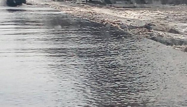 На Полтавщині затопило дві дороги