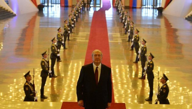 Новий президент Вірменії вступив на посаду
