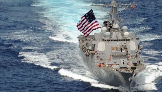 Есмінець приєднався до ударної групи кораблів США, що йде на Близький Схід