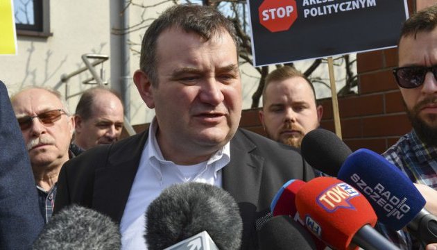 У Польщі заарештували одного з провідних політиків опозиції