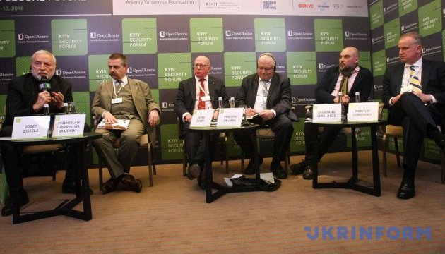 British expert: Cessation of Donbas conflict only on Russia’s terms doesn’t mean victory of Ukraine 