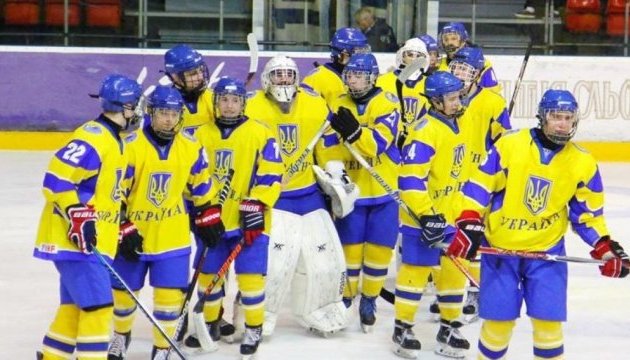 Жіноча збірна з хокею знялася з ЧС, чоловіча ще сподівається на участь 