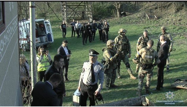 Затримання дебошира по-голівудськи: КОРД на гелікоптері провів спецоперацію