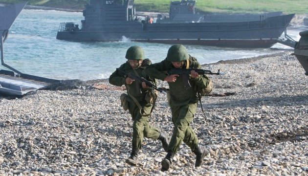 Японія висловила протест РФ через військові навчання на Курилах