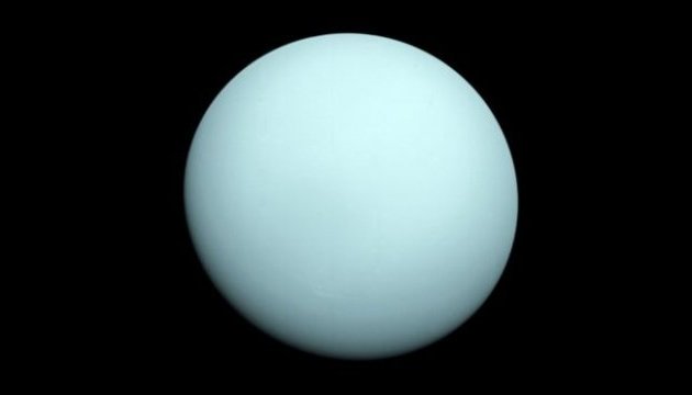 В Урана та Нептуна відкрили три нові супутники