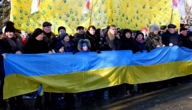 越来越多的顿涅茨克居民认同自己是乌克兰人