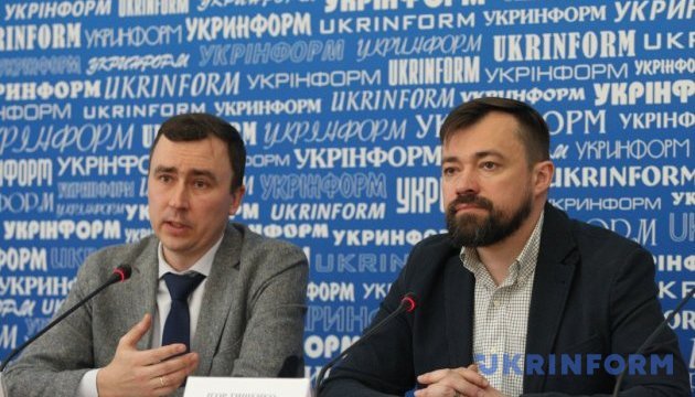 Суспільно-політичні настрої українців: нові виклики
